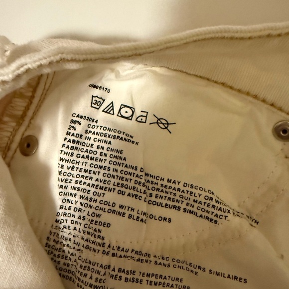 BDG Urban Outfitters American flag white denim shorts EUC size 26 USA - Picture 3 of 5